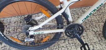 Dirtové horské kolo GT Chucker 26" - 5
