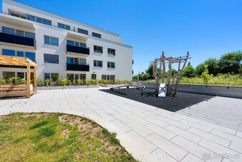 Litomyšl , 2kk, balkon, sklep, komora, garážové stání v domě - 5