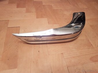 BMW e21 pravý roh předního nárazníku - 5