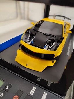 Lamborghini Gallardo LP560-4 Super Trofeo 1:18 Autoart - 5