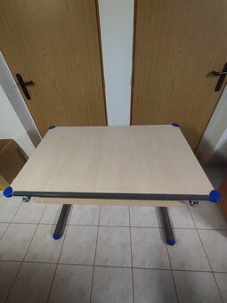 Stůl psací výškově nastavitelný - 5
