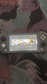 Nintendo switch lite - 5