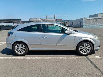 Opel Astra H GTC 2007 - 5