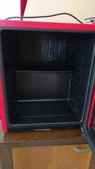 Lednice CUBES CC 165 Coca Cola - 5