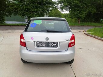 Škoda Fabia 1.4 63kW, pouze 90 000km - 5