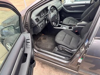 Mercedes B200 náhradní díly - 5