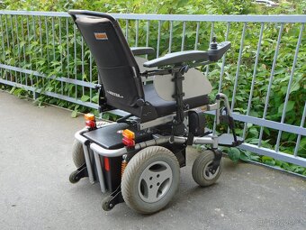 Elektrický invalidní vozík,plus 2x nové akumulátory - 5