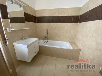 Pronájem velkého bytu 2+kk 66 m2 se zahradou, Opava, ul. O - 5
