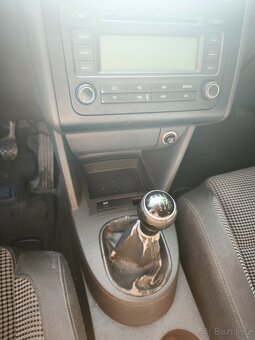 VW Touran 2.0tdi - 5