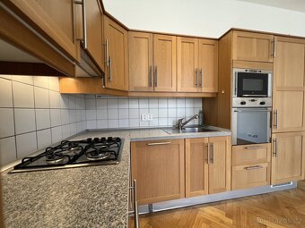Prodej byty 2+kk, 70 m2 - Praha - Vinohrady, ev.č. 00064 - 5