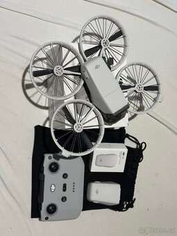 DJI FLIP - dvě baterie, ovladač - 5