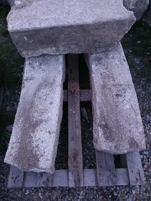 Kamenné sloupky schody žula - 5