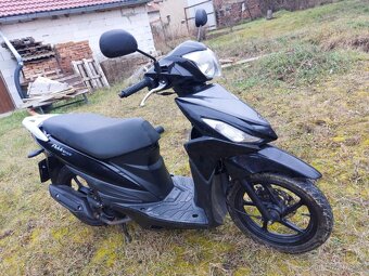 Suzuki Address 110 - 5