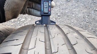 Letní pneu 215/55/17 Continental - 5