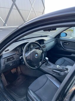 BMW E90 325i 160kw - 5