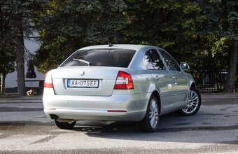 Škoda Octavia 1.8 TSI L K DSG - 5