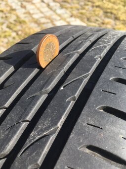 Volkswagen Golf 15" letní kola 185/60 R15 - 5