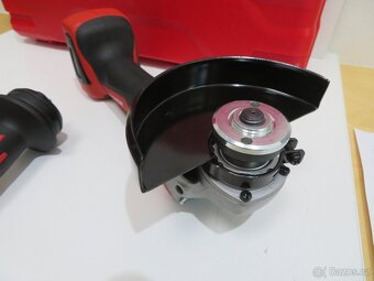 Nová aku úhlová bruska HERMAN AXAG-1800 (125mm) - 5