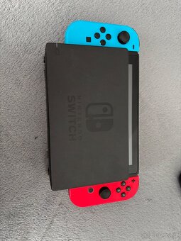 Prodám Nintendo Switch - 5