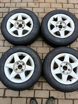 Prodám 4 kola na OA, Al disky, pneu 165/70 R13 - 5