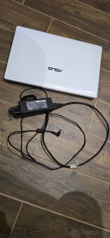 Krásný notebook ASUS I5 SSD WIN 11 - 5