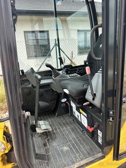 Půjčím minibagr YANMAR SV22 - 5