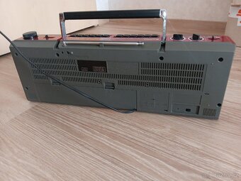 Hitachi TRK-W24E Double Cassette, červený jak nový - 5