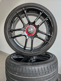 OZ Indy HLT _ 5x112 Letní 235/35/20 - 5