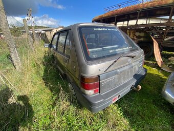 Subaru Justy - 5