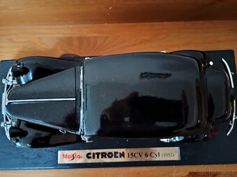 1:18 Maisto/Tchibo - Citroen 15 CV (1952) - 5