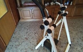 POSILOVACÍ STROJ MOON WALKER - 5