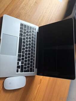 Prodám Macbook Pro 13' A1502, EMC 2678 - 5