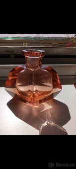 Staré sklo- rosalinové, medové broušené - 5