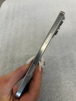 IPhone 16 pro max - 5