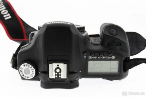 Zrcadlovka Canon 50D - 5
