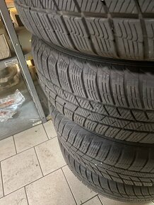 ZIMNÍ PNEUMATIKY 215/70R16 - 5