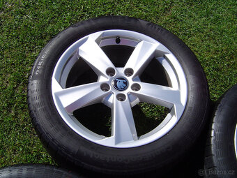 4 XLETNÍ HLINÍKOVÁ KOLA ŠKODA KAROQ,YETI 215/55 R17..TOP - 5