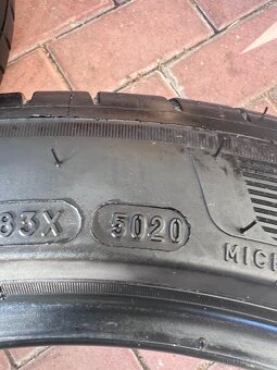 Michelin Pilot Sport 4. 225/45/17 91V - 5