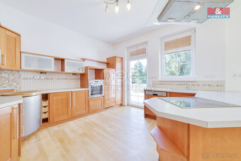 Prodej rodinného domu, 232 m², Mariánské Lázně, U Zastávky - 5