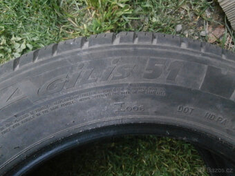 Pneu Michelin Agilis 51 205/65 R15C Kusovka - 5