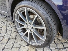 Mercedes kola AMG 18 - 5