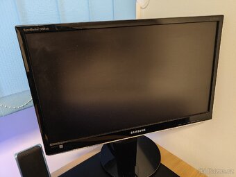 Herní sestava (PC+LCD+Klávesnice+Myš+Repro) - 5