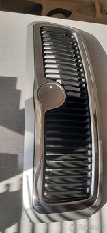 Přední maska Škoda fabia 1 stříbrná 9102 - 5