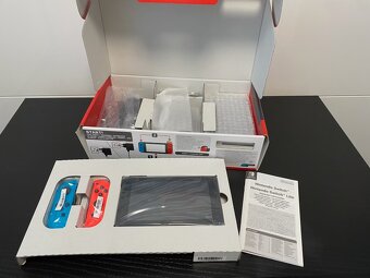 Herní konzole Nintendo SWITCH - 5
