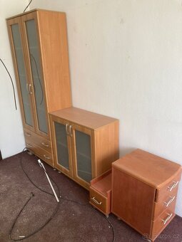 Prodám kancelářský nábytek - 5