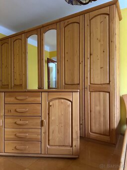 Celomasivní borovicová ložnice - 5