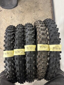 Enduro, Cross pneu - 5