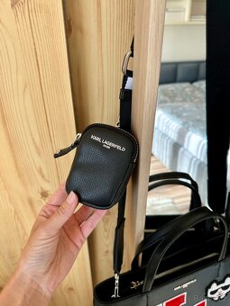 KARL LAGERFELD ČERNÁ KABELKA 1 - 5