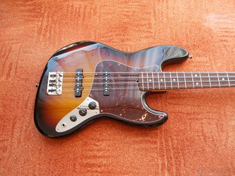 FENDER American Standard Jazz Bass 2012 - 5