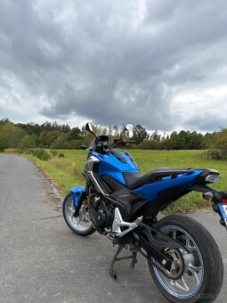 Honda nc 750x 2017 - 5